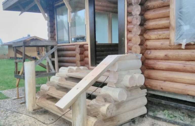 Правильность монтажа деревянной лестницы в деревянном доме. Как производится правильный монтаж.